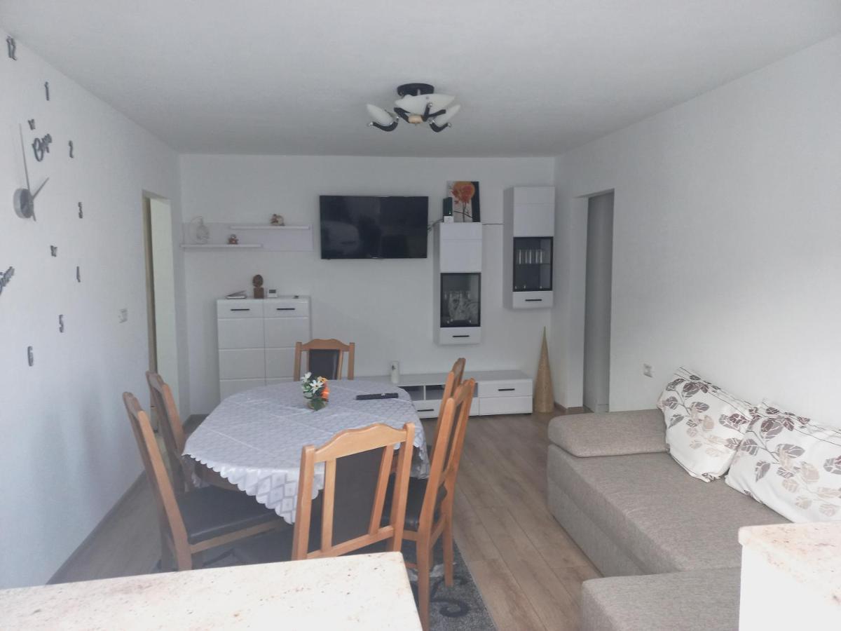 Apartament Bianca Кымпулунг-Молдовенеск Экстерьер фото